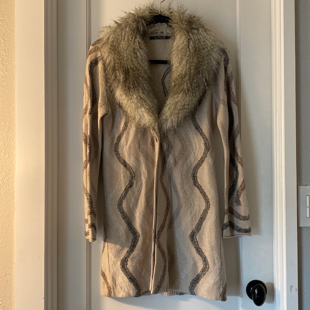 Nic + Zoe long cardigan with faux fur collar